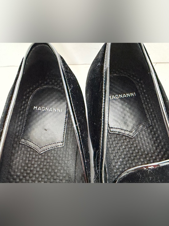 $398 Magnanni Vale Velvet Patent Leather Penny Loafers Men’s SZ: 9 Black Velvet main image 8